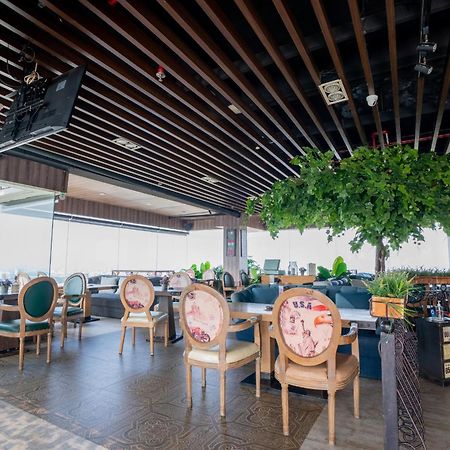 Belviu Hotel Bandung Exterior photo