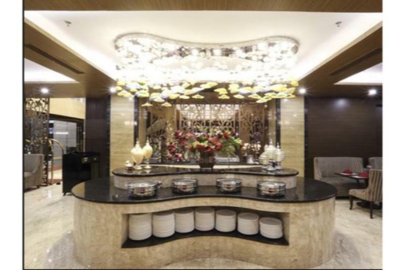 Belviu Hotel Bandung Exterior photo